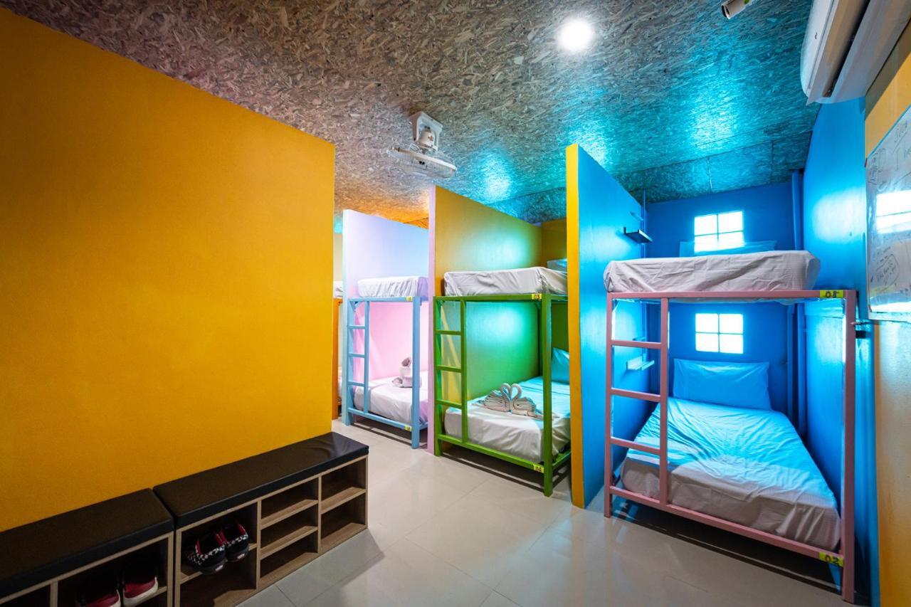 Mypatong Social Hostel Exterior photo
