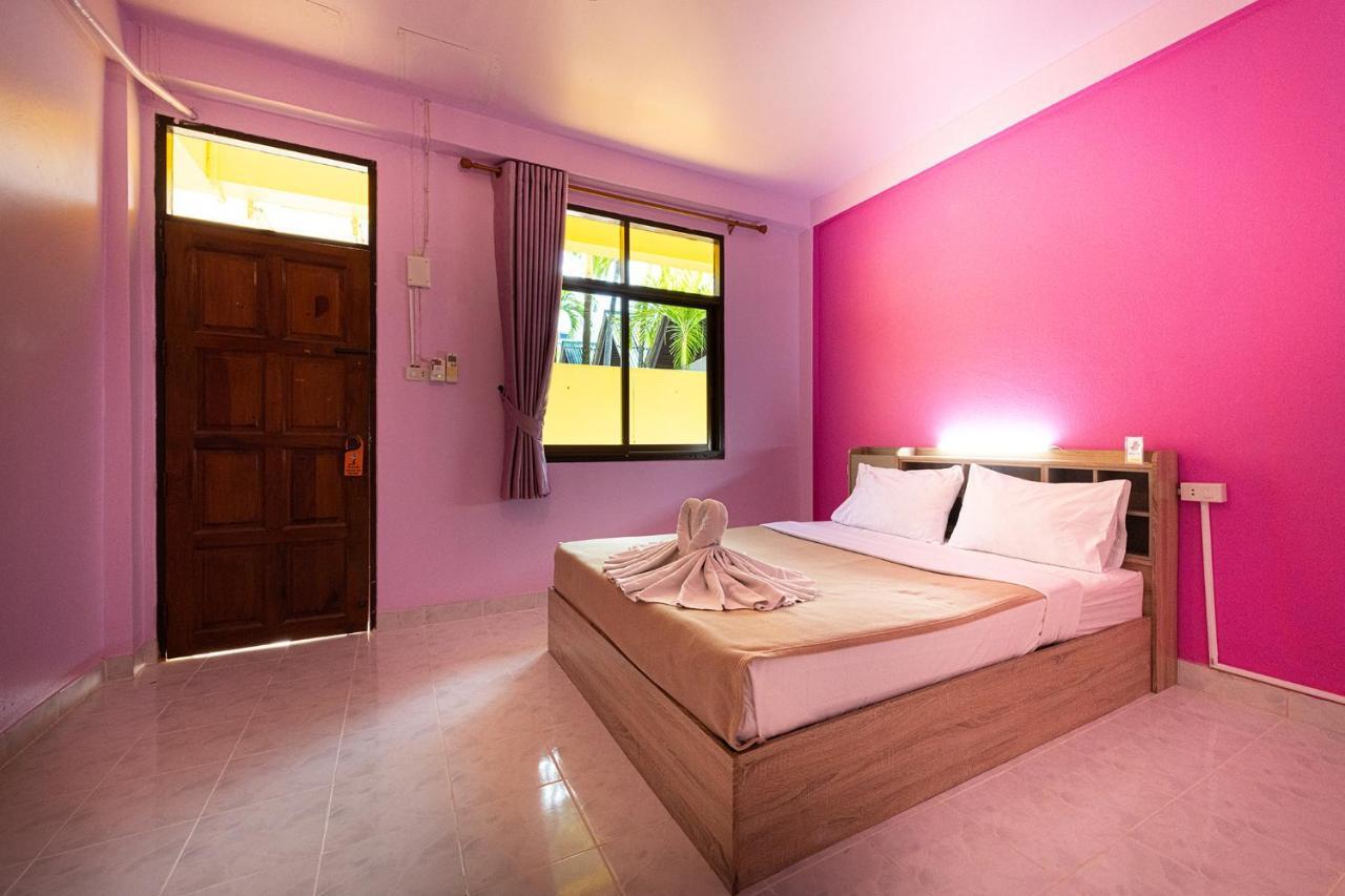 Mypatong Social Hostel Exterior photo
