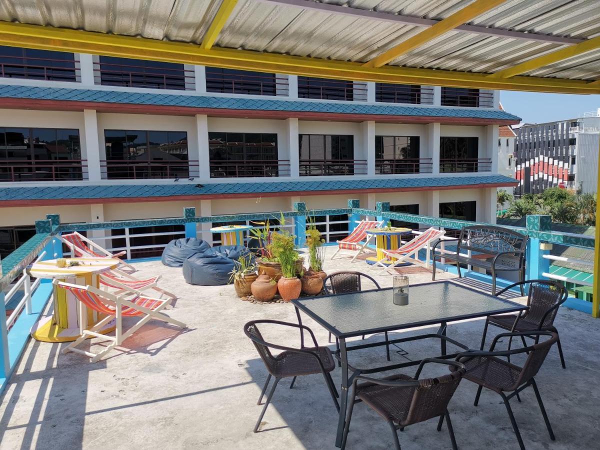 Mypatong Social Hostel Exterior photo
